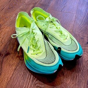 Nike ZoomX Vaporfly NEXT% 2